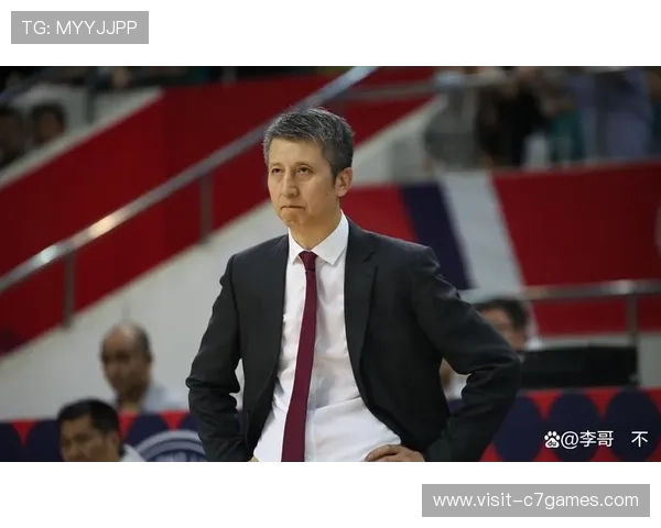 国家队新帅亮相联赛焦点大战引爆转会争冠与青训话题热议 国家队新帅亮相联赛焦点大战引爆转会争冠与青训话题热议