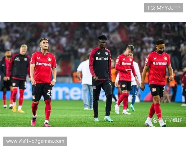 拜耳勒沃库森新赛季引援布局与欧战前景深度解析及球队伤病恢复最新动态