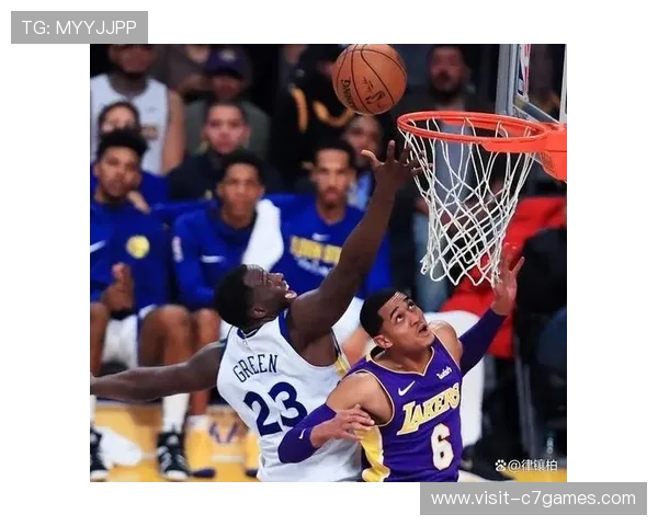 豪门对决再掀高潮本土新星绝杀引爆联赛争冠悬念球迷热议未来格局走势 豪门对决再掀高潮本土新星绝杀引爆联赛争冠悬念球迷热议未来格局走势