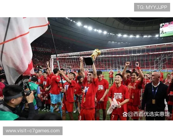 中超豪门赛季开局震撼对决球迷热议焦点人物表现分析